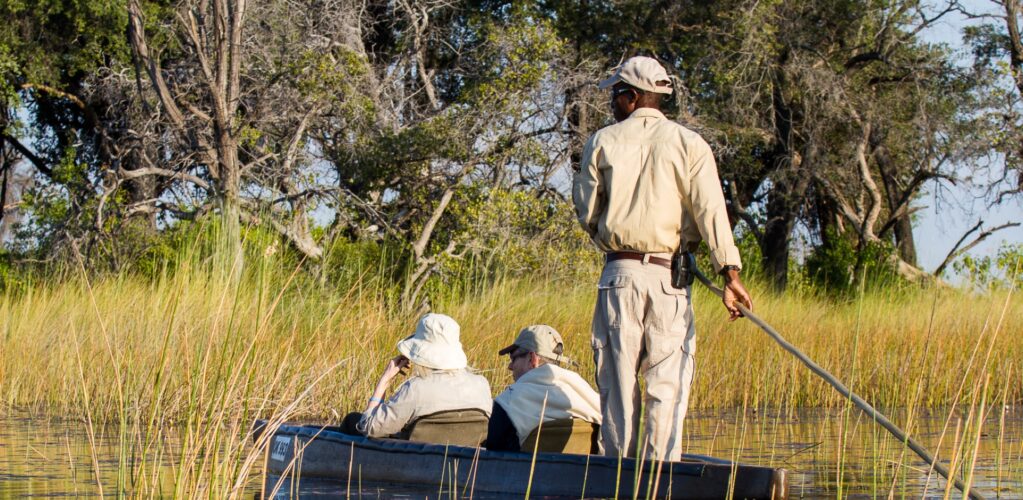 Okavango Delta Travel Guide, Canoeing safaris, kayaking holidays, Botswana safaris, Little Vumbura, Okavango delta, Celebration Retirement safaris Botswana safaris