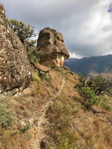 mountains-in-South-Africadrakensberg trekking, mountain climbing in africa