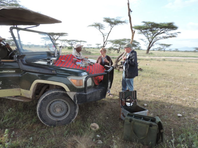 African safari packages offering Luxury safari holidays in Kenya-value