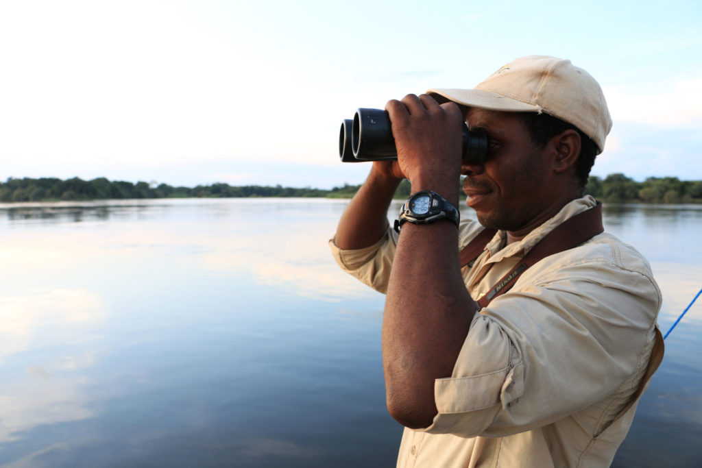 Boating holidays in africa, fishing safaris, binoculars