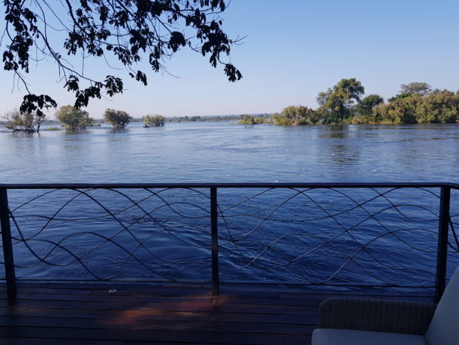 Zambia safaris, luxury africa safaris, zambezi river, victoria falls