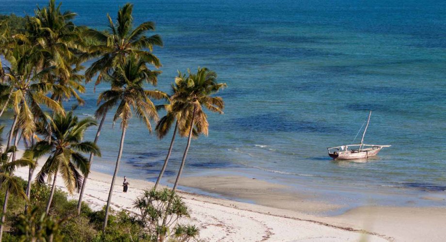 fundu-lagoon-pemba-zanzibar