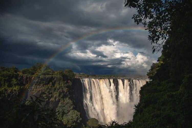 Victoria Falls yoga with kerri Zimbabwe wellness safari